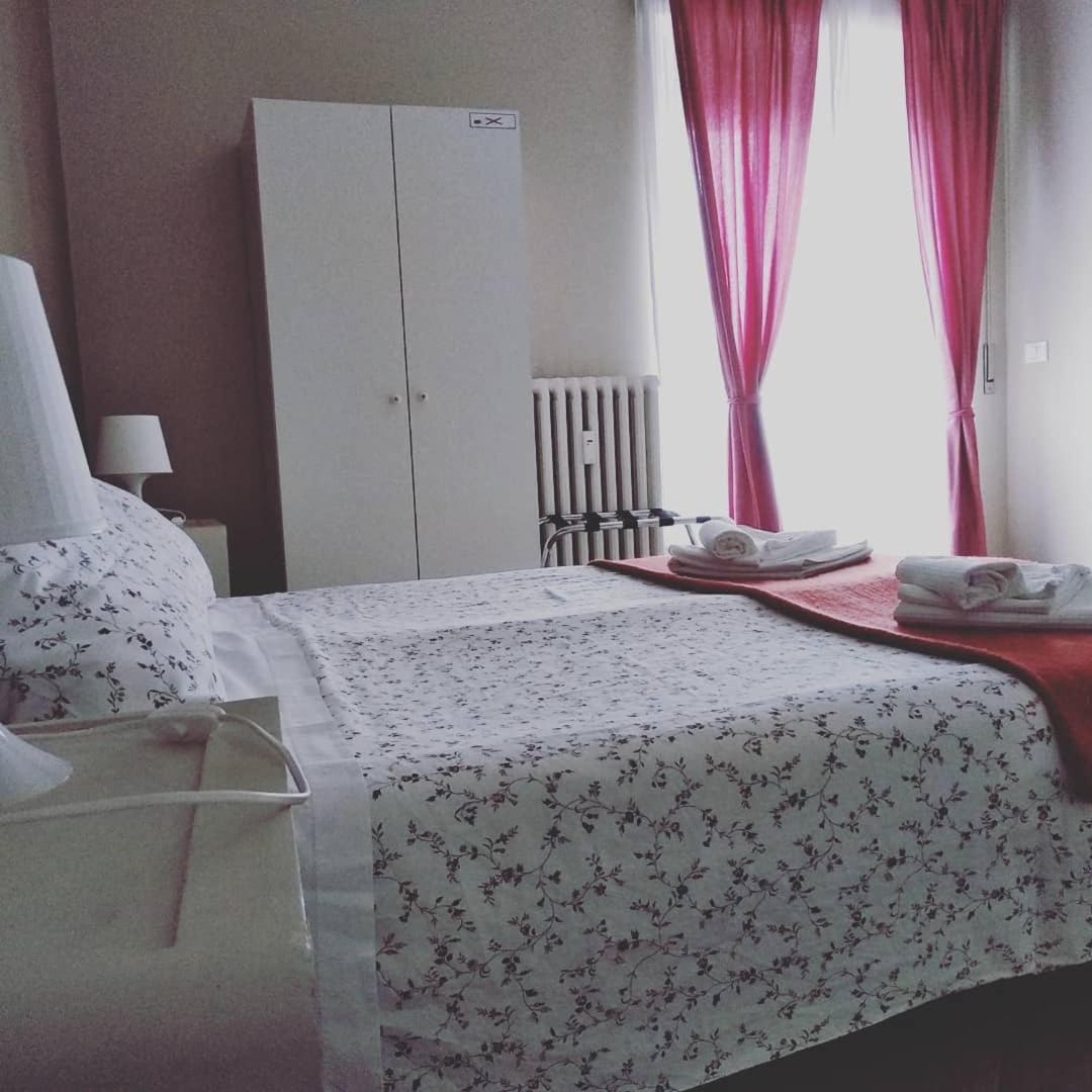 My Sweet Rome Guest House ภายนอก รูปภาพ